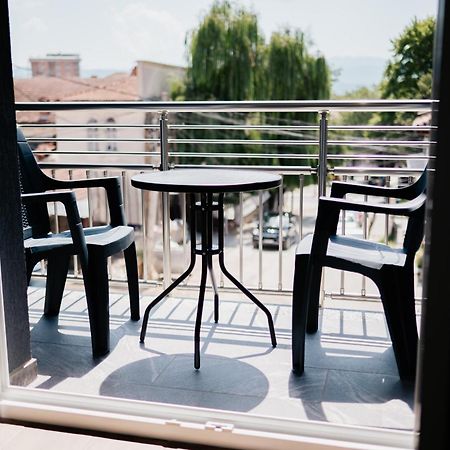 Froa Luxury Apartment Debar Kültér fotó